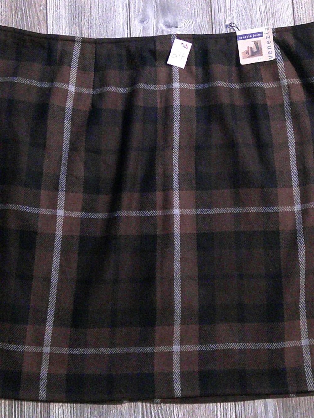 NWT "Venezia Jeans" for LANE BRYANT Wool Blend Plaid SKIRT Woman Plus Sz 24